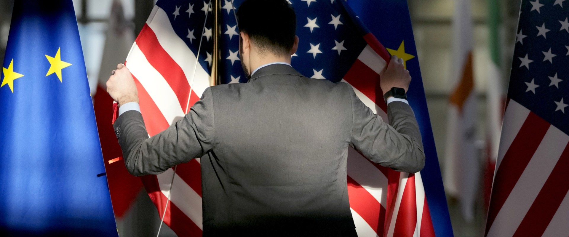 The Impact of National Endorsements on Democratic Campaigns in Summit County, Ohio: An Expert's Perspective